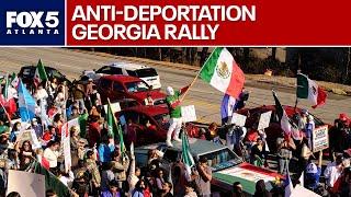 Hundreds of deportation protesters block Georgia roadway | FOX 5 News