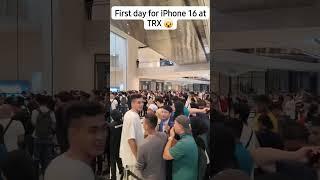 Massive Crowd At Apple The Exchange TRX for iPhone 16 :o #malaysia