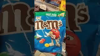 Crispy m&m's chocolate #shorts #asmr #m&m's #chocolateasmr