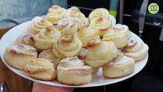 FILLING cottage cheese and 1 egg. Recipe for the perfect curd cookie.