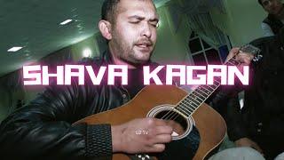 Shava kagan - ko'chada utirar bir bola