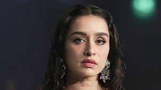 Shraddha Kapoor ramp walk in LFW for Anamika Khanna AK-Ok brands #shorts #prettybollywood