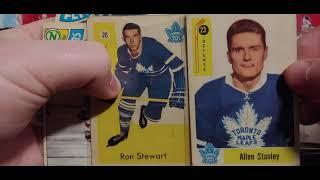 Vintage Hockey card  collection plus other miscellaneous hockey cards