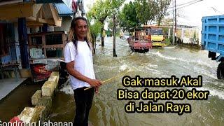 Pertama di Indonesia!! Mancing ikan di Jalan Raya bisa strike bertubi tubi