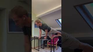 Unique push up attempt fail!