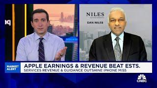 Apple is a low growth stock with a high multiple, says Dan Niles