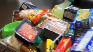 UpTopKid Goes Food Shoppin 101 at Wal-Mart | www.UPTOPKID.com