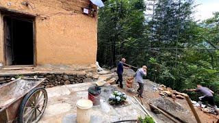 Multi-generational families work together to renovate a cool mountain house