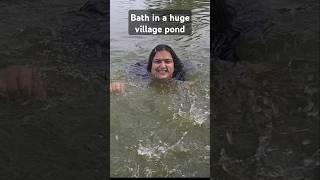 #21 Bath with women weaver in their village pond #rhythmsofindia #ytshorts