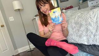 Nylon Socks ASMRMoisturizing Foot mask package opening