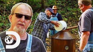 Mark & Digger Help An Old Friend Make Tasty Honey-Flavoured Moonshine | Moonshiners