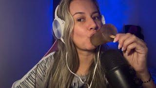 ASMR lamiendo paleta de tamarindo #mouthsounds