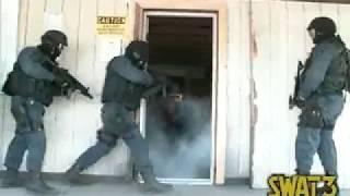 SWAT 3: Close Quarters Battle (1999) - 04 Hostage Rescue - Scenario 1