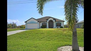 House for Sale - Pool and Waterfront Home - Cape Coral, FL 33914