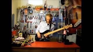 Roger Waters Precision Bassampler Demo HD - Paul’s Bassmatters