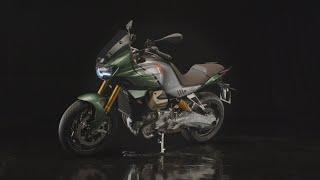 Moto Guzzi V100 Mandello S (2023) Exterior Interior Riding