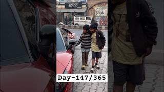 Day-147/365 this kids looking at car from 30 mins #365gooddayschallenge #humanity #cars #tractor