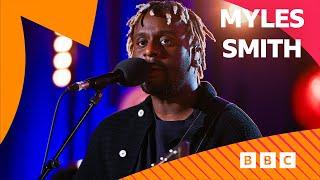 Myles Smith - Boulevard Of Broken Dreams (Radio 2 Piano Room)