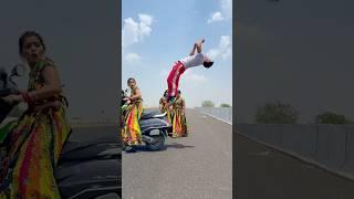 Public me kiya backflip #gymnast #action #stunt #couplegoal #acrobatics #flip #acrobatics