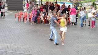 Zouk improvisation  - Olya Nebolsina and Evgeny Khromov. Latino open air. Kaliningrad 2013