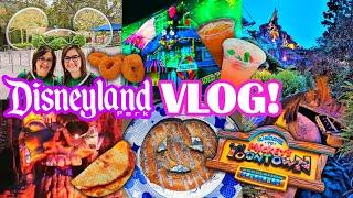 SUMMER 2023 DISNEYLAND VLOG - 100th Celebration & Toontown Runaway Railway Full Ride + Food!