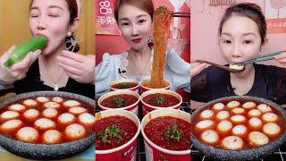 Eating Spicy Noodles and Eggs [Mukbang Show] 먹방 Chinese Foods 매운 국수와 계란을 먹고 吃辣面和鸡蛋