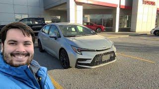 2025 Toyota Corolla SE in Classic Silver Metallic