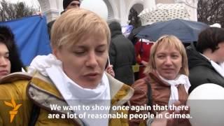 Simferopol Residents Rally For Ukrainian Unity