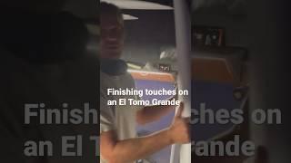 Tomo putting the finishing touches on a new “El Tomo Grande” #tomosurfboards #eltomogrande #eltomo