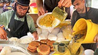 Oldest DAL CHAWAL Wala | Pakistani Street Food Daal Chawal Just Rs 100/= Dhaba Style Memoni Dal Rice