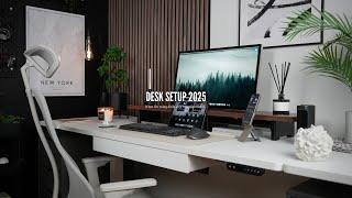 My Desk Setup in 2025 // What I'm Using Daily as a Content Creator