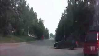 In Russia A Car Horn Is Very Dangerous - Funny Russian Dashcam