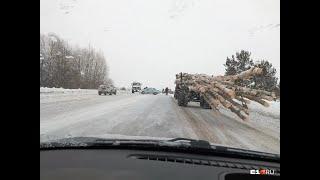 В лобовом ДТП на Свердловской трассе погибла женщина-водитель.