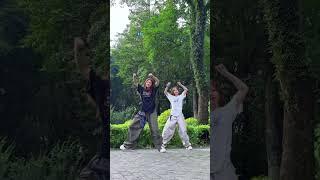 lee ️Worth It | 这首歌又是谁的青春 #户外舞蹈 #生命力 #闺