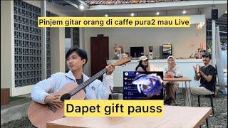 PRANK DI CAFFE DAPET GIFT PAUS