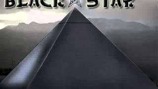 J.HURT--"Rollin stone(feat. Tha u)"