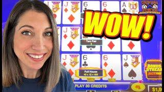 INSANE Run!  Bonus Streak Got HOT!  Vegas Video Poker