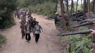 【Full Movie】Japanese army ambushes Eighth Route Army, only to be wiped out by arriving hunters.