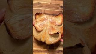 Scoring Butterfly Sourdough Bread#food #recipe #bread #sourdoughbread #breadmaking #bakingwithlove