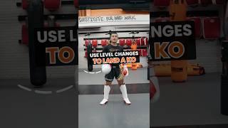 Use level changes to LAND A KO in Muay Thai! #muaythai #mma #martialarts #fightsports