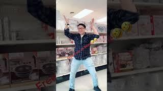 Enthusiastic Store Dance: Grooving with Joy#dance #storefun #spontaneousdance #grooving