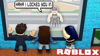 BULLY LOCKS US IN HER HOUSE IN ROBLOX | Robloxian Life | Roblox funny moments