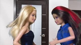  Барби   Видео с куклами для девочек Болит Живот Barbie