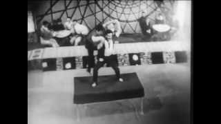 Comedy acrobats / Akrobaten-Exzentriker / акробаты-эксцентрики, 1962