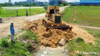 Good Job Opening New Project !! Heavy Equipment KOMASTU D58E Bulldozer Working & Dump Truck5t Unload