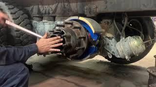 Heavy Duty | Brake Shoe And Wheel Seal Replacement