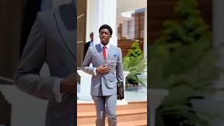 Asantehene Otumfuo’s son Nana Kwame Kyeretwie getting ready for his graduation ceremony at DSP In’t