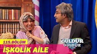 Güldür Güldür Show 115.Bölüm - İşkolik Aile