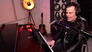 Killer Queen - Marc Martel (one-take)