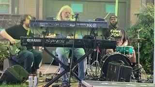 Tin&Tonic live at Front Yard Concerts 6-4-23